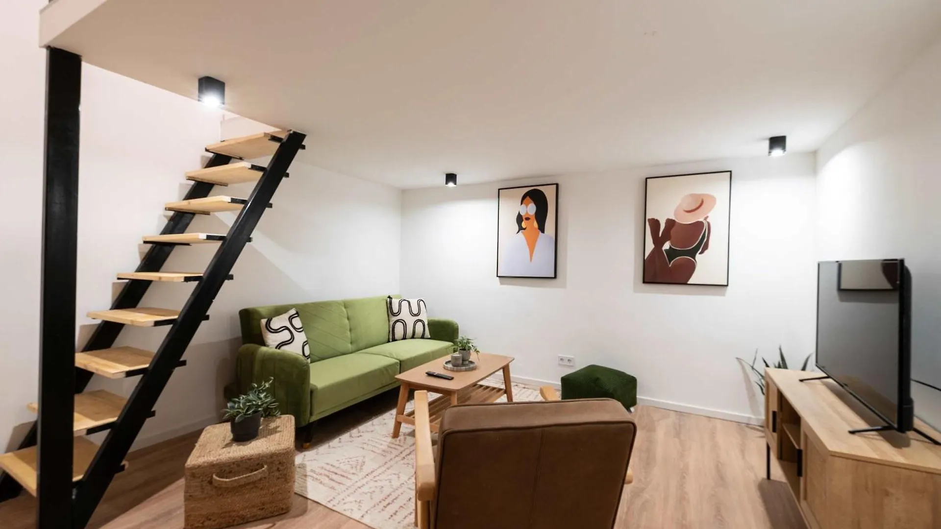 Urban Oasis Weiner Daire Budapeşte 0*,